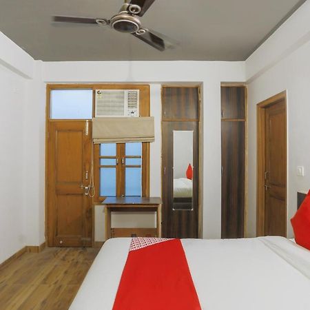 Flagship Hotel Discovery Near Pvr Ansal Plaza Greater Noida Exteriör bild