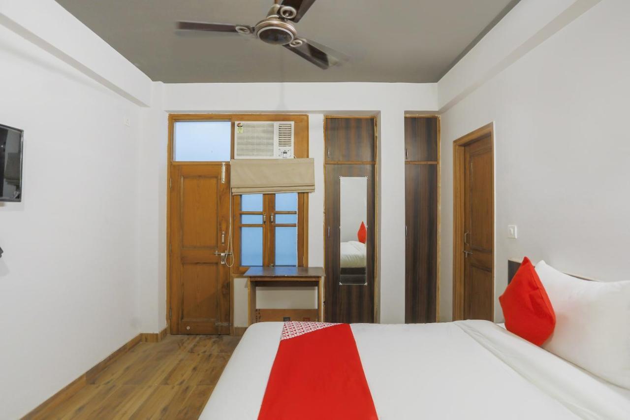 Flagship Hotel Discovery Near Pvr Ansal Plaza Greater Noida Exteriör bild